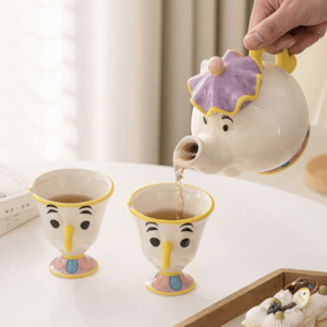 Čajnik i šoljice – Lepotica i zver